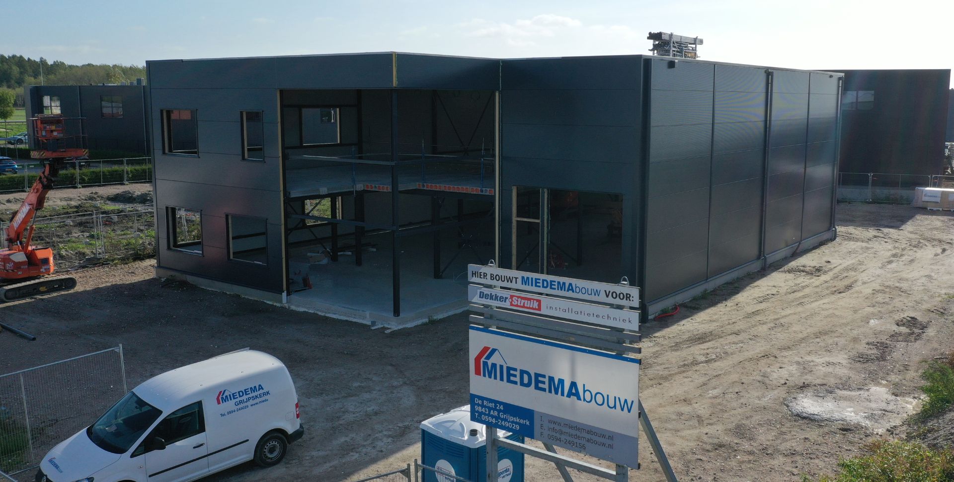 Nieuwbouw pand Dekker Struik installatietechniek